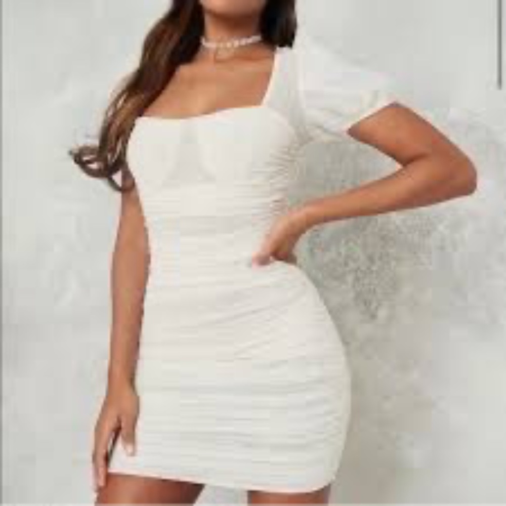 Missguided NWT Puff Sleeve‎ Milkmaid Ruched Bandage Dress Sz 2